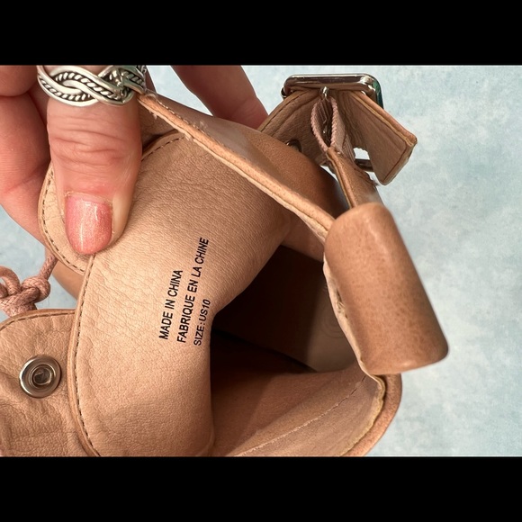 Urban Outfitters Kennedy Lace Up Boot 10 - Picture 12 of 13